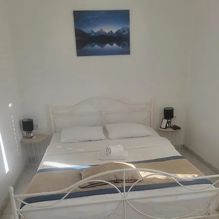 Bed & Breakfast Cozy At Old Gate 4*